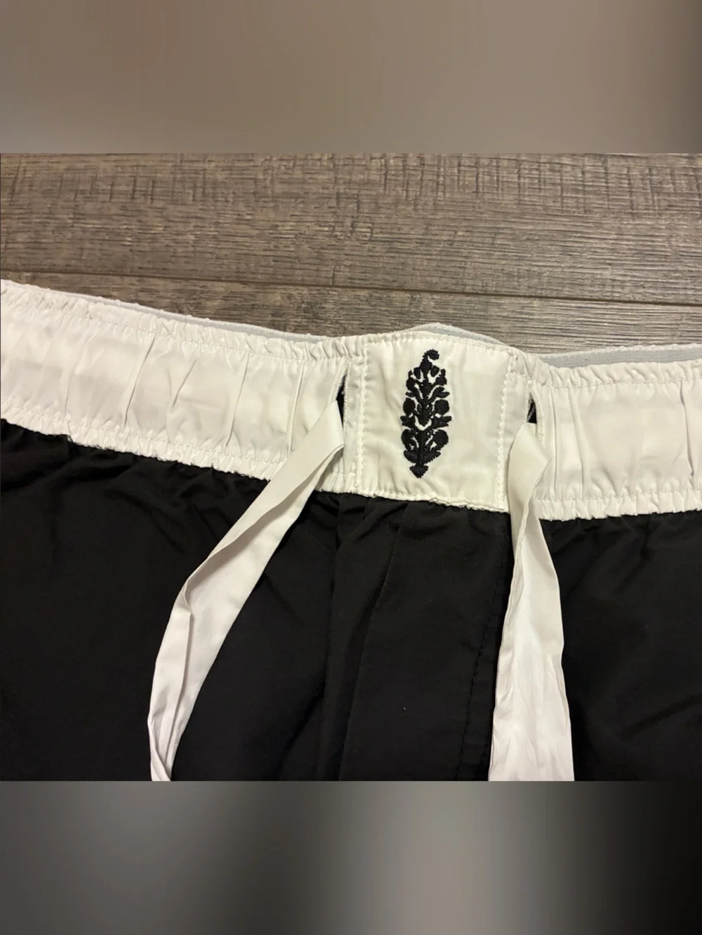 Free People Right Hook Boxer Shorts - Size: XL - Color: Black w/White Trim EUC